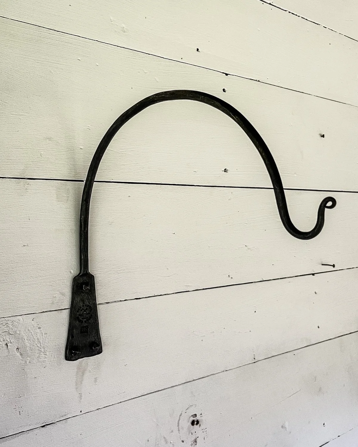 Curved Wall Bracket — Axe and Anvil Handworks